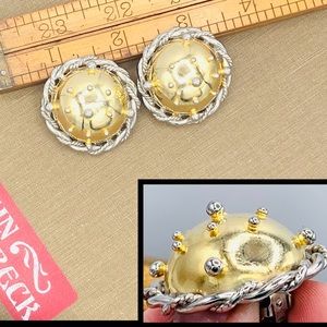Spiky vintage clip on earrings chunky 1980’s dome